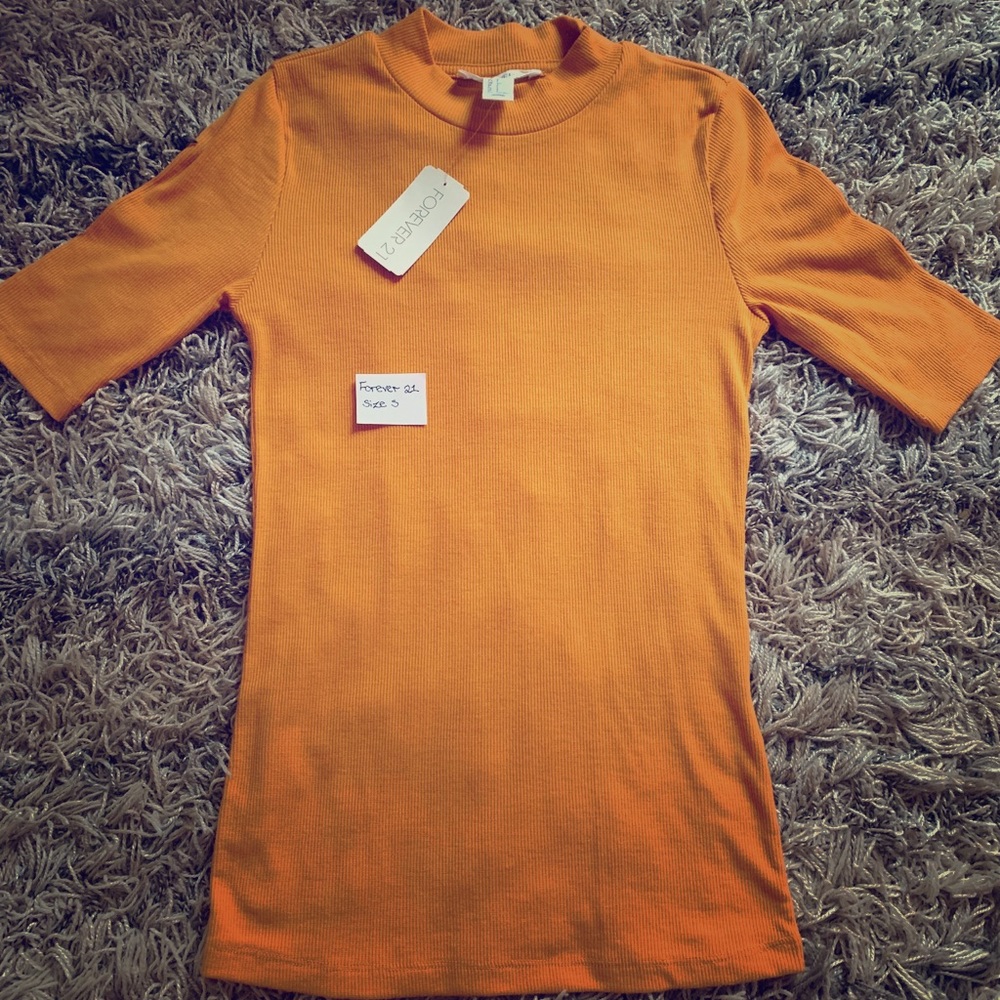 Forever 21 quarter sleeve top size (S) $5